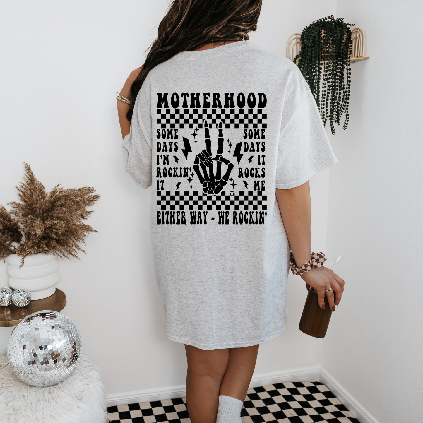 Rockin Motherhood Tee